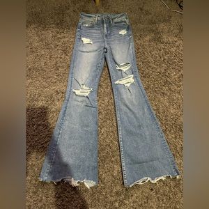 American Eagle Flared Jeans